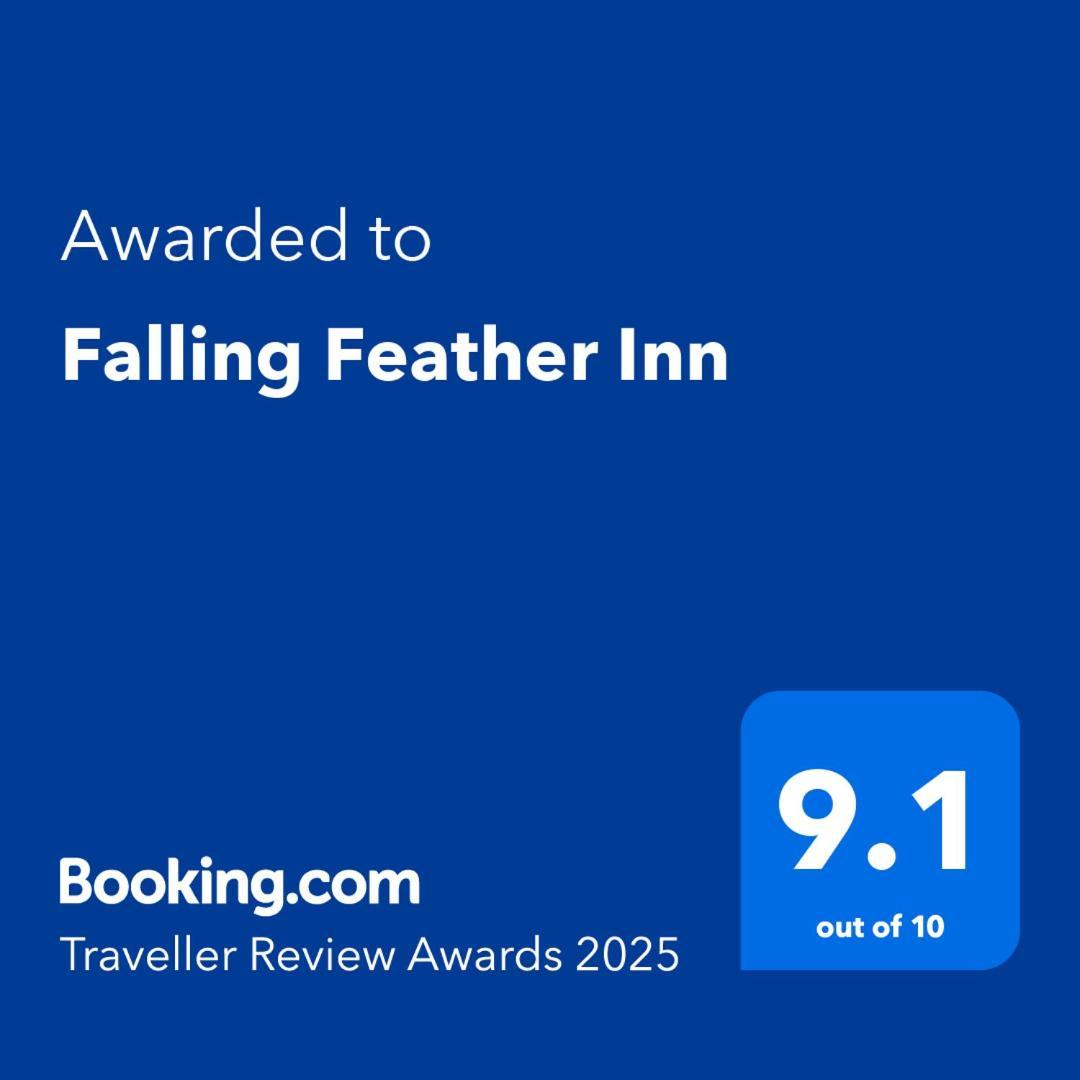 Falling Feather Inn Pretoria-Noord Exterior foto